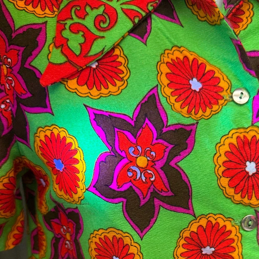 Vintage 1960s Mod Psychedelic Neon Green Floral Pattern Mod Shirt Dress S/M - Picture 10 of 14